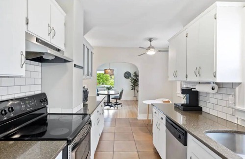 Billings Casa | NEW Charming 3bedrm Bungalow on Beautiful Street
