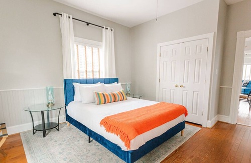 Danville Casa | NEW! Charming Home in the ❤ of Danville