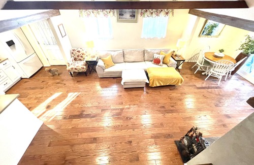 Plymouth Casa | NEW! Charming Lakefront House