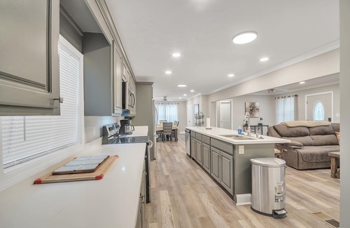 Clinton Casa | NEW! Charming Southern Retreat Near Historic Downtown