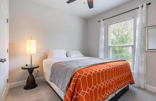 Acworth Casa | New Charming Surburban Retreat 12 mins to Lakepoint
