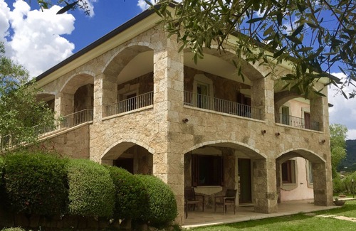 Olbia Villa | NUEVO !!! Encantadora villa con piscina