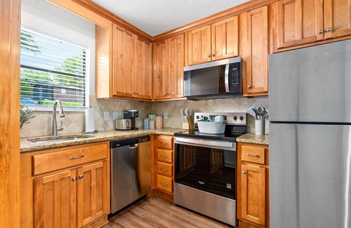 Auburn Apartamento | NEW Cheerful Auburn Getaway!
