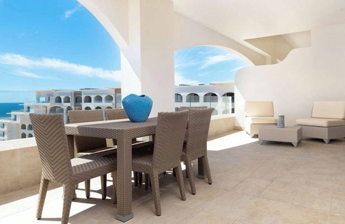 San José del Cabo Complejo | NEW! Chic resort in perfect San José del Cabo with fitness room