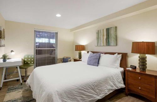 Cardozo Apartamento | NEW Classy Dupont-Logan Apt Parking
