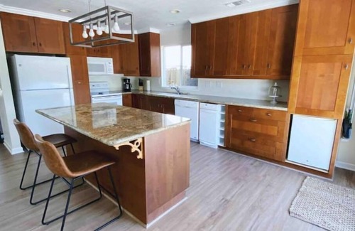 Citrus Heights Casa | NEW Clean and Cozy Home + Hot tub