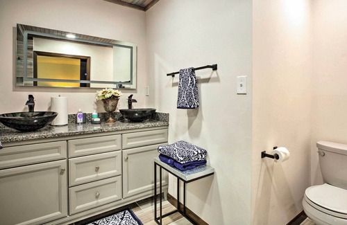 Roswell Casa | NEW! Clean, Cozy & Custom Family Home 25 Mi to ATL