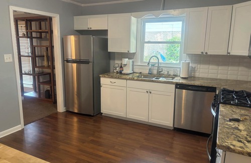 Hattiesburg Casa | NEW! Comfort and Space in Midtown - The Holly House