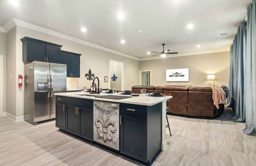 Lake Charles Casa | New Const 3 King Beds