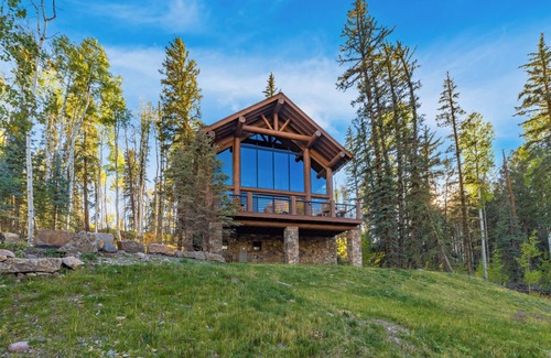 Mountain Village Casa | New Construction Mountain views 4 Bedroom Hot Tub!
