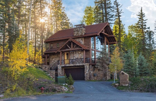 Mountain Village Casa | New Construction Mountain views 4 Bedroom Hot Tub!