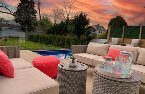 Greenport Villa | New Construction Greenport Pool House - 3 Blocks from Town