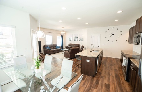 Southeast Raleigh Casa | NEW Construction Home 11 Mins from DT Raleigh, 5 Mins from Coastal Credit