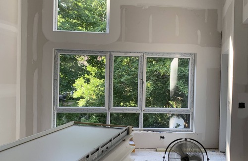 Kennebunk Casa | New construction, modern apt in the heart of Kennebunk