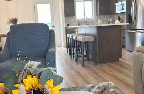 Lincoln Casa | New construction, Sunset views