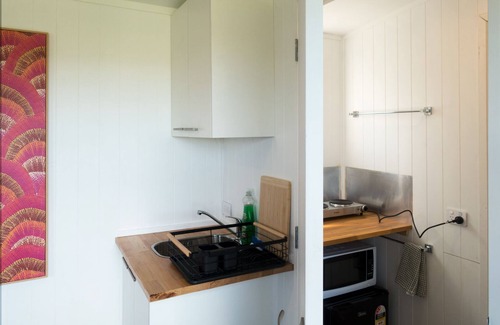 Coopers Beach Cabina | New, contemporary cabin with wide views