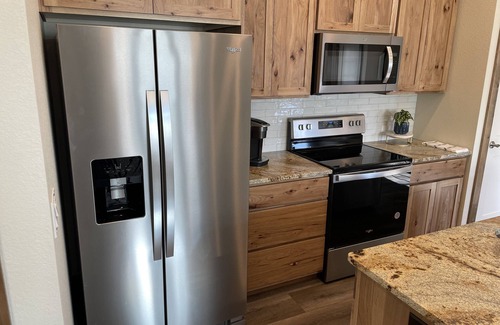 Loveland Apartamento | NEW Cottage 4 Blocks from Downtown Loveland CO
