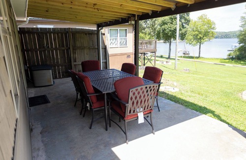 Benton Apartamento | New Cottage 5 at the King Creek Lodge and Marina