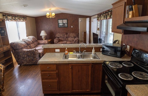 Benton Apartamento | New Cottage 8 at the King Creek Lodge and Marina