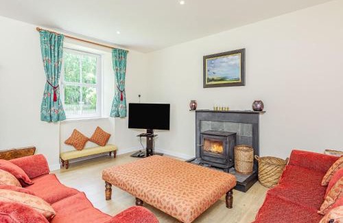 Inverarnie Casa | New Cottage