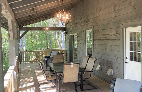 Highlands Cabaña | New, cottage on 30 acres, next to serene Nat'l Forest & beautiful Shortoff Mtn.