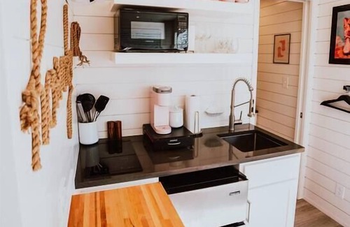 Alpine Casa | New! Cowgirl Shipping Container Home