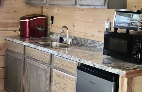 Jamestown Cabina | New Cozy Cabin In The Woods