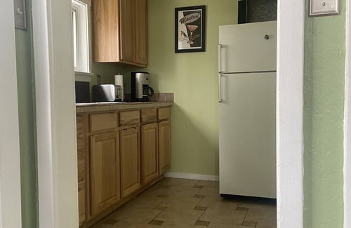 Livingston Cabaña | NEW! Cozy Cottage 2 Blocks from Yellowstone River