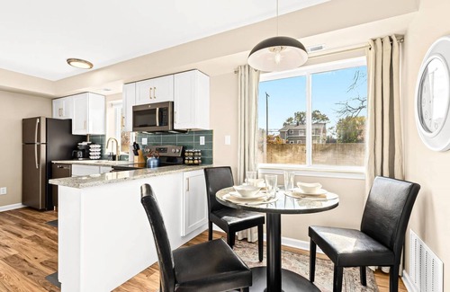 Roseville Apartamento | New Cozy Lower Flat in Roseville
