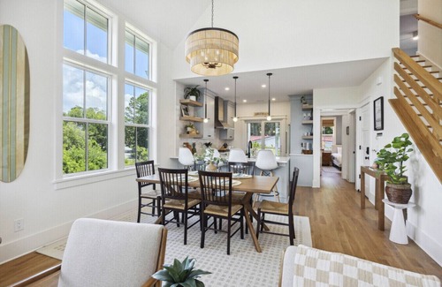 Charleston Casa | New Custom built 5 bedroom home-5 mins to Folly Beach