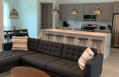 Osprey Casa | New Custom Smart Home Sarasota Family Getaway