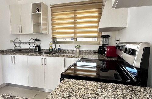 Zaragoza Casa | NEW! Cute home w/ pool & many children's amenities!