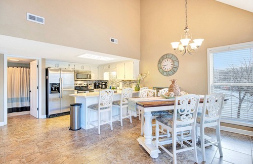 Rocky Mount Casa | New! Deep Cove with Kayaks-Paddle Board-Fire Pit