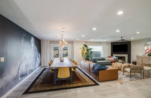 Paradise Valley Village Casa | NEW Desert Stallion By HomeSlice Stays