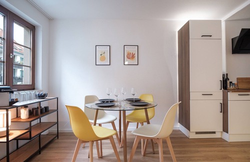 Bad Saeckingen Apartamento | new design apartment in the centre of the old town / flexible Check-in / NETFLIX