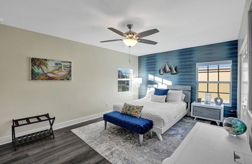 Delray Beach Casa | NEW Designer's Dream Delray Beach Oasis w/ Private Pool, Patio, close to Ave!