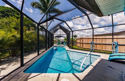 Fort Myers Casa | NEW! Dock Canal Family Home w/Pool & Gulf Access!