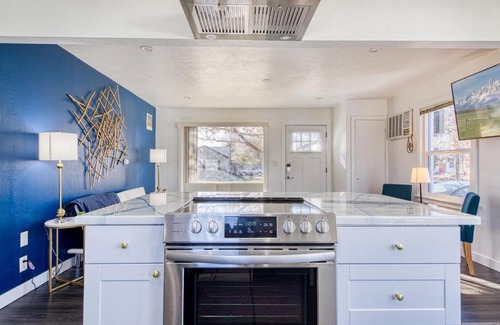 Southeast Boise Apartamento | New Downtown Boise on Bsu Campus 3 Beds Sleeps 6