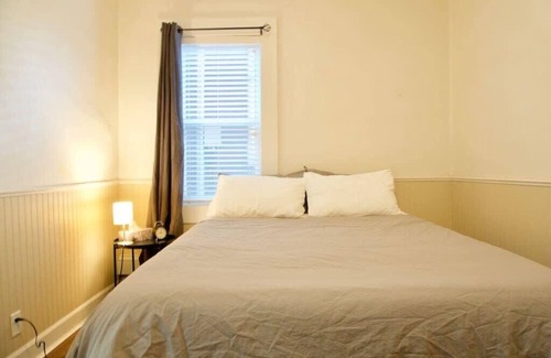 Moose Jaw Apartamento | NEW Downtown MJ Parking Near Tunnels, Casino & Spa Coffee