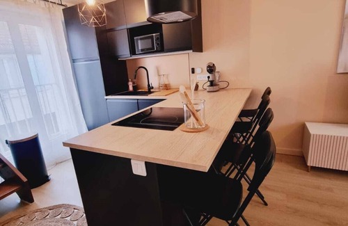 Neauphle-le-Chateau Apartamento | New duplex with parking