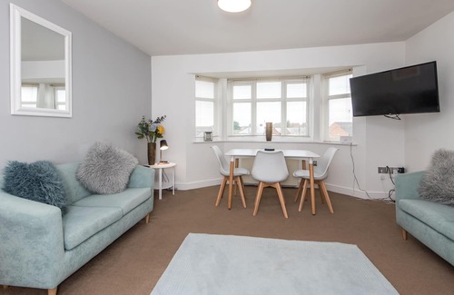 Durham Apartamento | New Durham Courtyard - perfecto para personas que visitan / trabajan en Durham