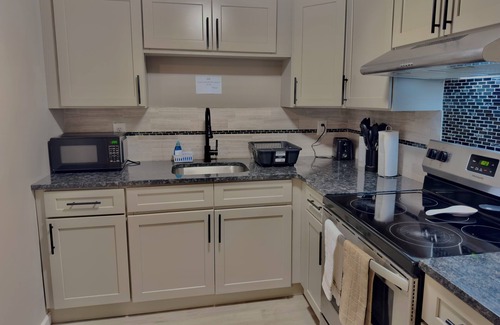 Wilkes-Barre Apartamento | New ~ Elegant Apt in Downtown WB
