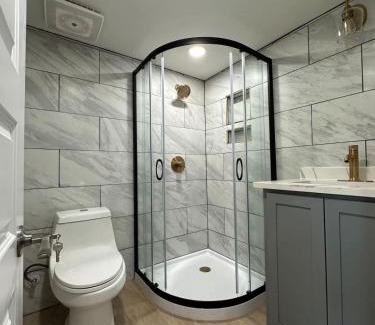 Garfield Casa | New Entire Tiny Luxury Home