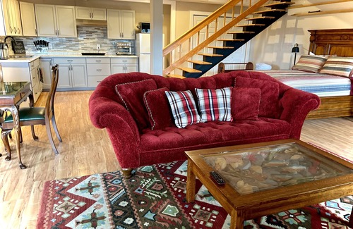 Marshall Apartamento | NEW! Epic mountain view, 24 minutes to Downtown Asheville, NC