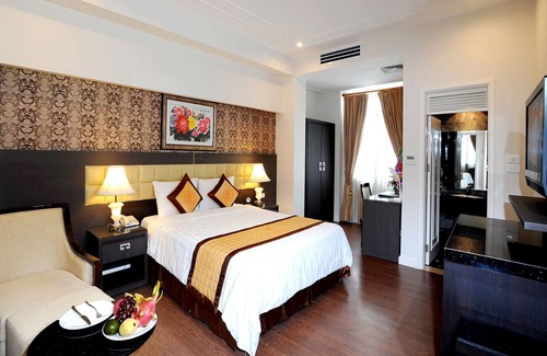 Long Bien Hotel | New Era Hotel and Villa