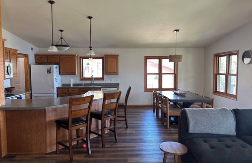 Laona Casa | New! Escape to the Northwoods on Silver Lake. Across from ATV/snowmobile trails