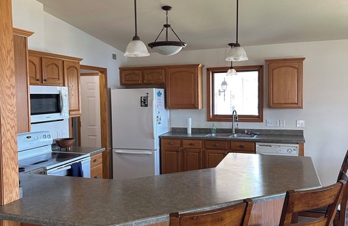 Laona Casa | New! Escape to the Northwoods on Silver Lake. Across from ATV/snowmobile trails
