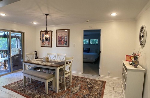 Hillcrest Casa | NEW! Family Home Centally Located, near great dinning, Zoo, Parks- NON SMOKING