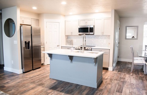 Nampa Casa | New family-sized home in the heart of old-town Nampa -- walking distance to NNU!