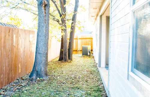Nampa Casa | New family-sized home in the heart of old-town Nampa -- walking distance to NNU!